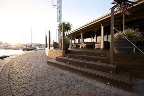 Marina Hotel - Accommodation Cooktown 37