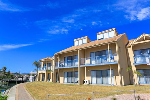 Marina Hotel - Accommodation Cooktown 28