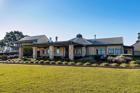 The Louise - Accommodation Cooktown 3