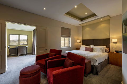 The Louise - Accommodation Cooktown 18