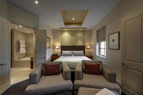 The Louise - Accommodation Cooktown 19