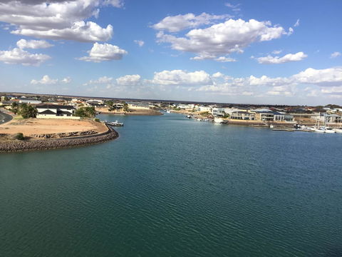 Wallaroo Marina Waterfront Luxe Apartment - Accommodation Cooktown 22