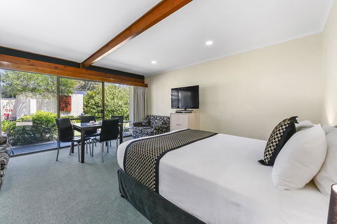 William Macintosh Motor Lodge - Accommodation Cooktown 31