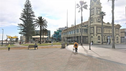 Hi 5 Glenelg Studio Apartment - Accommodation Cooktown 26
