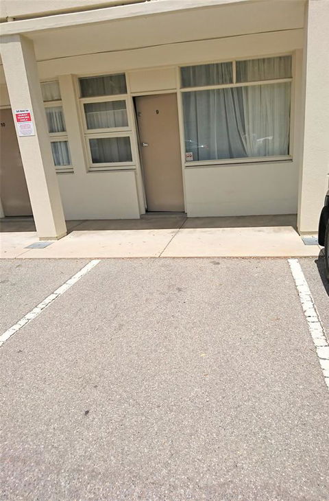 Hi 5 Glenelg Studio Apartment - Accommodation Cooktown 15