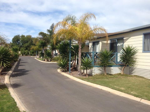 Sail & Anchor - Accommodation Cooktown 12