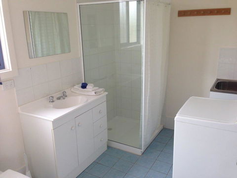 Sail & Anchor - Accommodation Cooktown 9