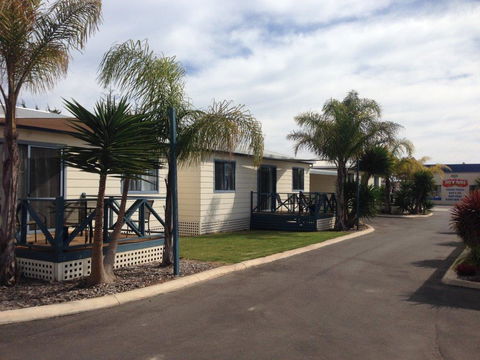Sail & Anchor - Accommodation Cooktown 0
