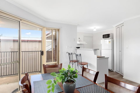 Maggie\'s Place - Accommodation Cooktown 3