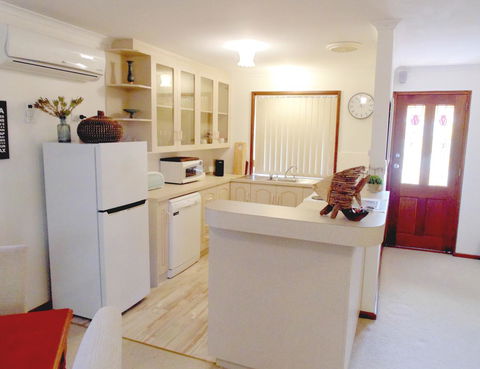 Baronet B & B - Accommodation Cooktown 9