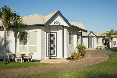 The Retreat West Beach Parks - Accommodation Cooktown 22