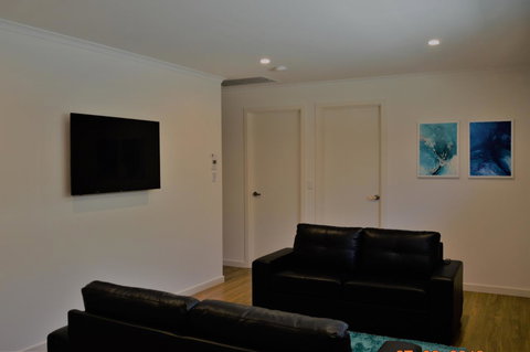 Eastern Breeze - Accommodation Cooktown 17