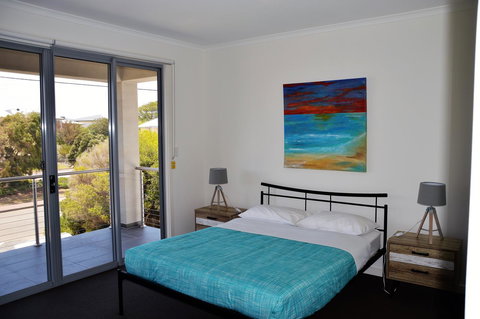 Eastern Breeze - Accommodation Cooktown 26