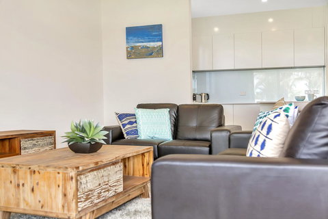 Eastern Breeze - Accommodation Cooktown 28