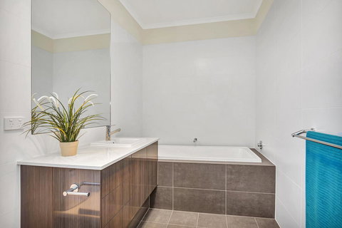 Eastern Breeze - Accommodation Cooktown 32