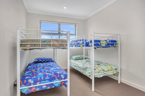 Eastern Breeze - Accommodation Cooktown 24