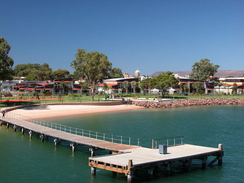 Majestic Oasis Apartments - Accommodation Cooktown 3