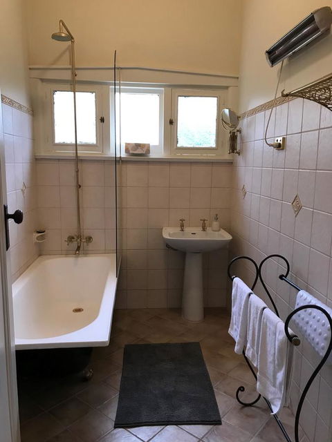 Ambrosia Holiday Home - Accommodation Cooktown 10