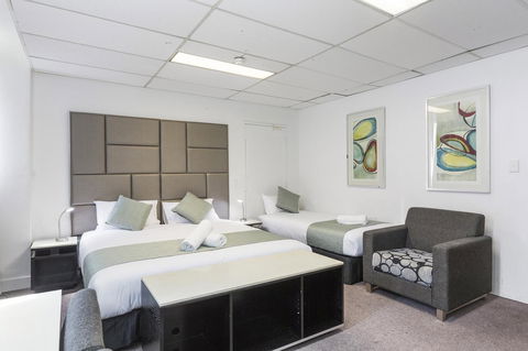 Cosmo On Bank - Accommodation Cooktown 1
