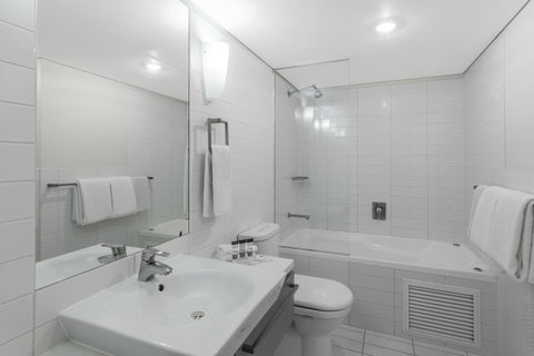 Oaks Adelaide Horizons Suites - Accommodation Cooktown 4