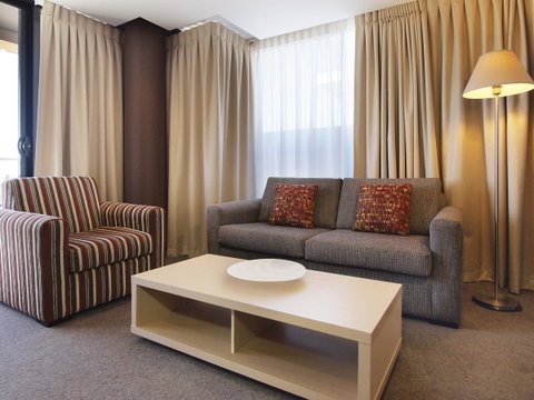 Oaks Adelaide Horizons Suites - Accommodation Cooktown 14