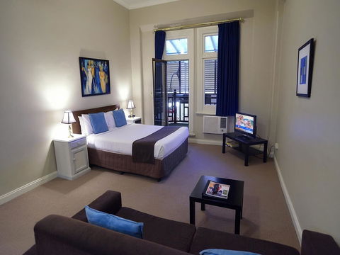 Mansions On Pulteney - Accommodation Cooktown 1