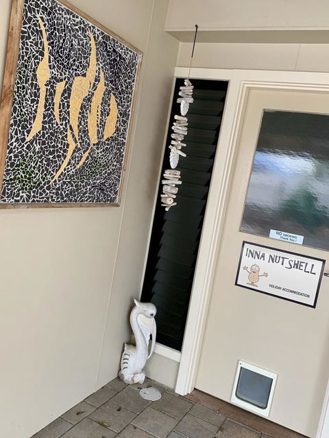 Inna Nutshell - Accommodation Cooktown 15