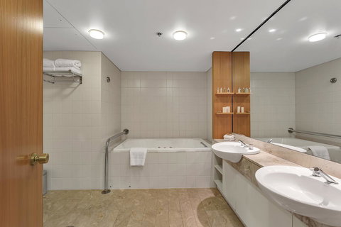 Stamford Plaza Adelaide - Accommodation Cooktown 29