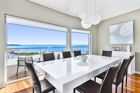 Aloha Waterfront Properties - Accommodation Cooktown 11