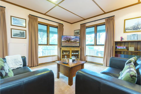 Rustic On 13th - Accommodation Cooktown 4