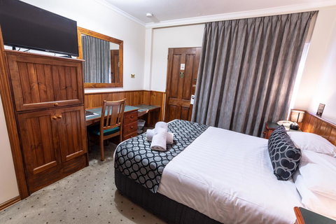 Astor Inn - Accommodation Cooktown 4