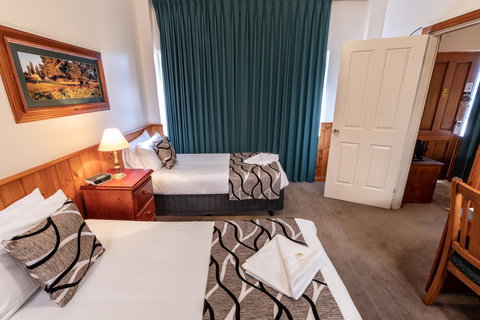 Astor Inn - Accommodation Cooktown 11