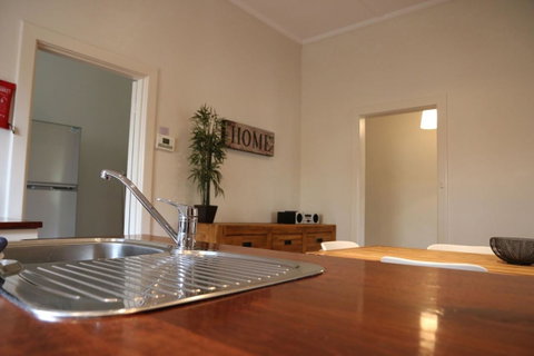 Merellaan - Accommodation Cooktown 8