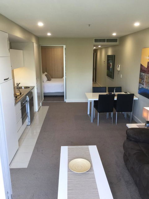 Beachside Luxury Getaway In Glenelg - Accommodation Cooktown 18