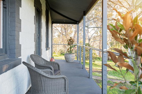 The Other House - Accommodation Cooktown 6