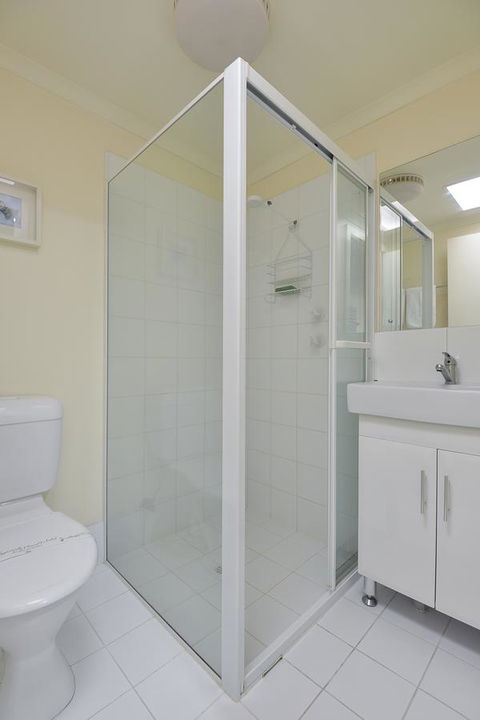 Wintergarden Beach Cabin - Accommodation Cooktown 9