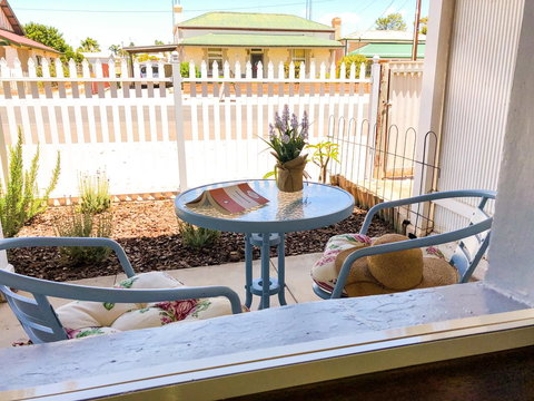 Inglenook Cottage - Accommodation Cooktown 13