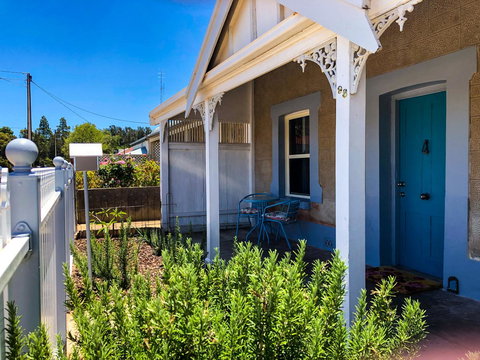 Inglenook Cottage - Accommodation Cooktown 0