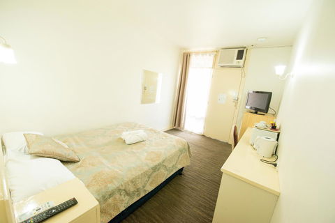 Jacksons Motor Inn - Accommodation Cooktown 34