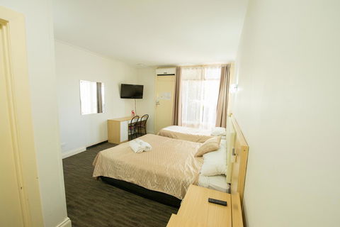 Jacksons Motor Inn - Accommodation Cooktown 17