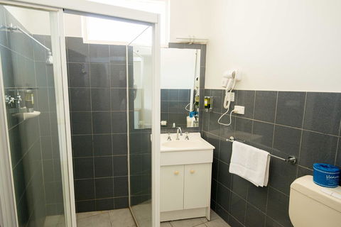 Jacksons Motor Inn - Accommodation Cooktown 13