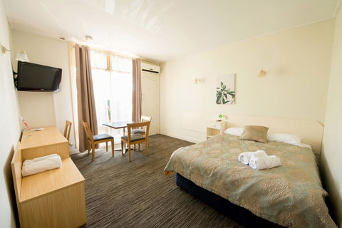 Jacksons Motor Inn - Accommodation Cooktown 11