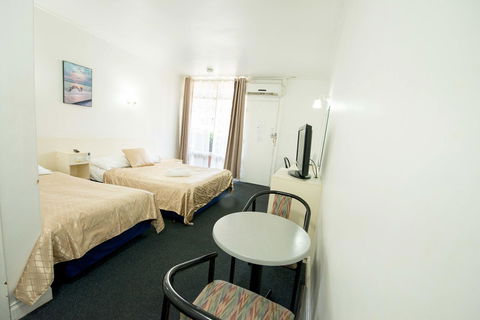 Jacksons Motor Inn - Accommodation Cooktown 15