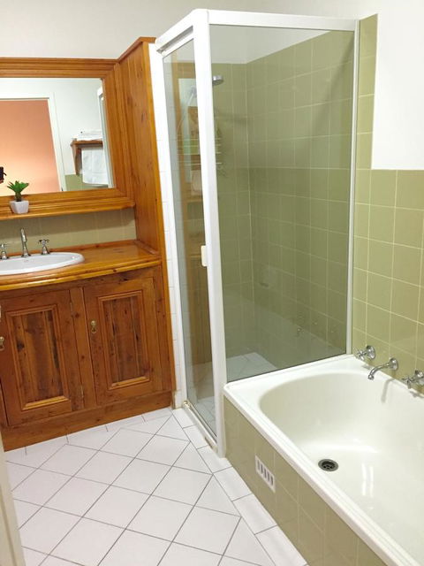 Superb Townhouse In North Adelaide - Accommodation Cooktown 22