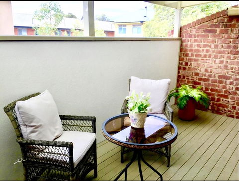 Superb Townhouse In North Adelaide - Accommodation Cooktown 5