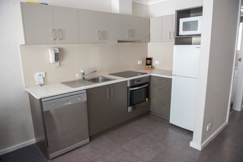Arkana Motor Inn & Terrace Apartments - Accommodation Cooktown 3