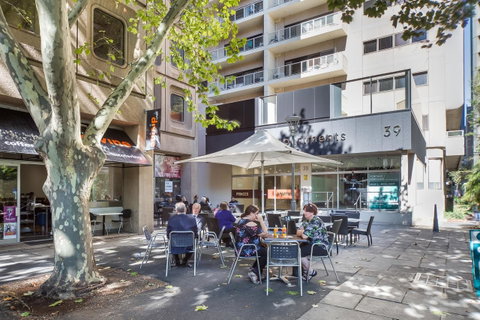 York Apartments On Grenfell - Accommodation Cooktown 16