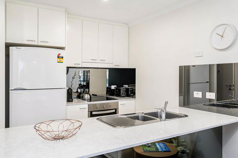 Heart Of Glenelg BnB - Accommodation Cooktown 6