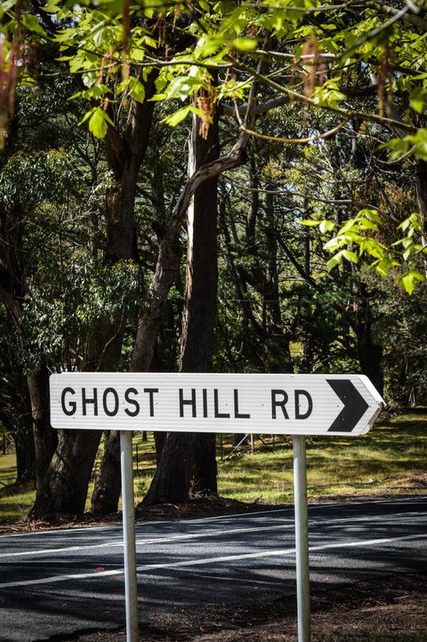 Ghost Hill Road Retreat - Accommodation Cooktown 12