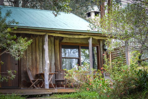 Ghost Hill Road Retreat - Accommodation Cooktown 9